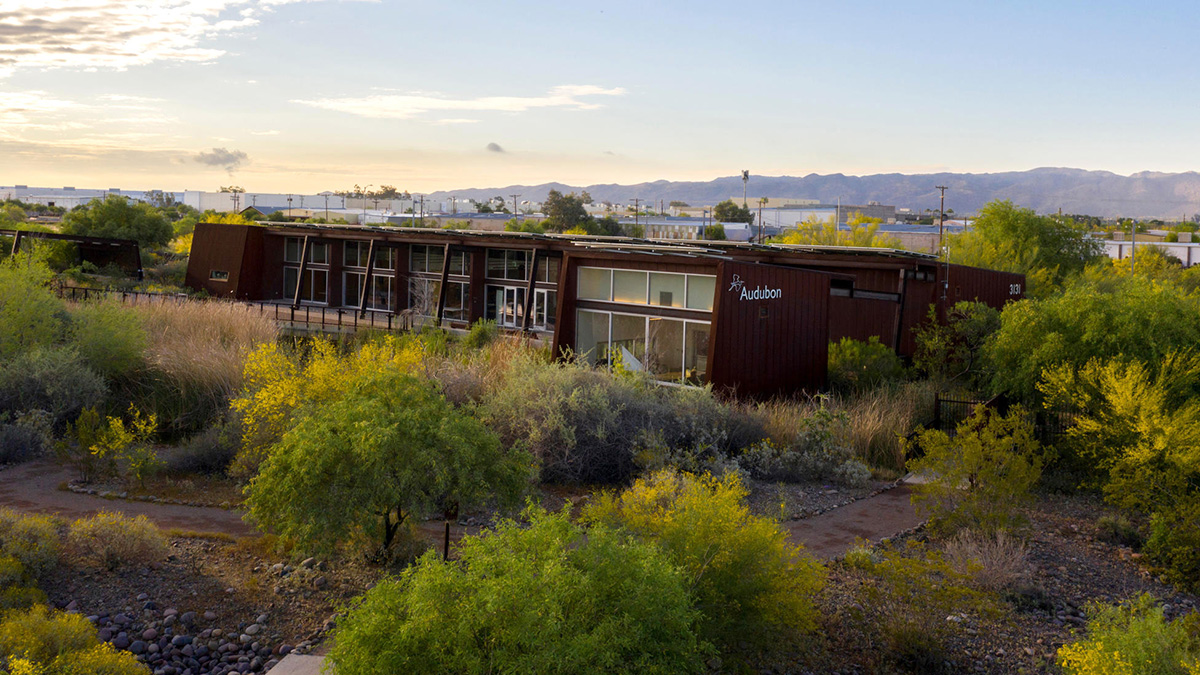 Rio Salado Audubon Center building outside.